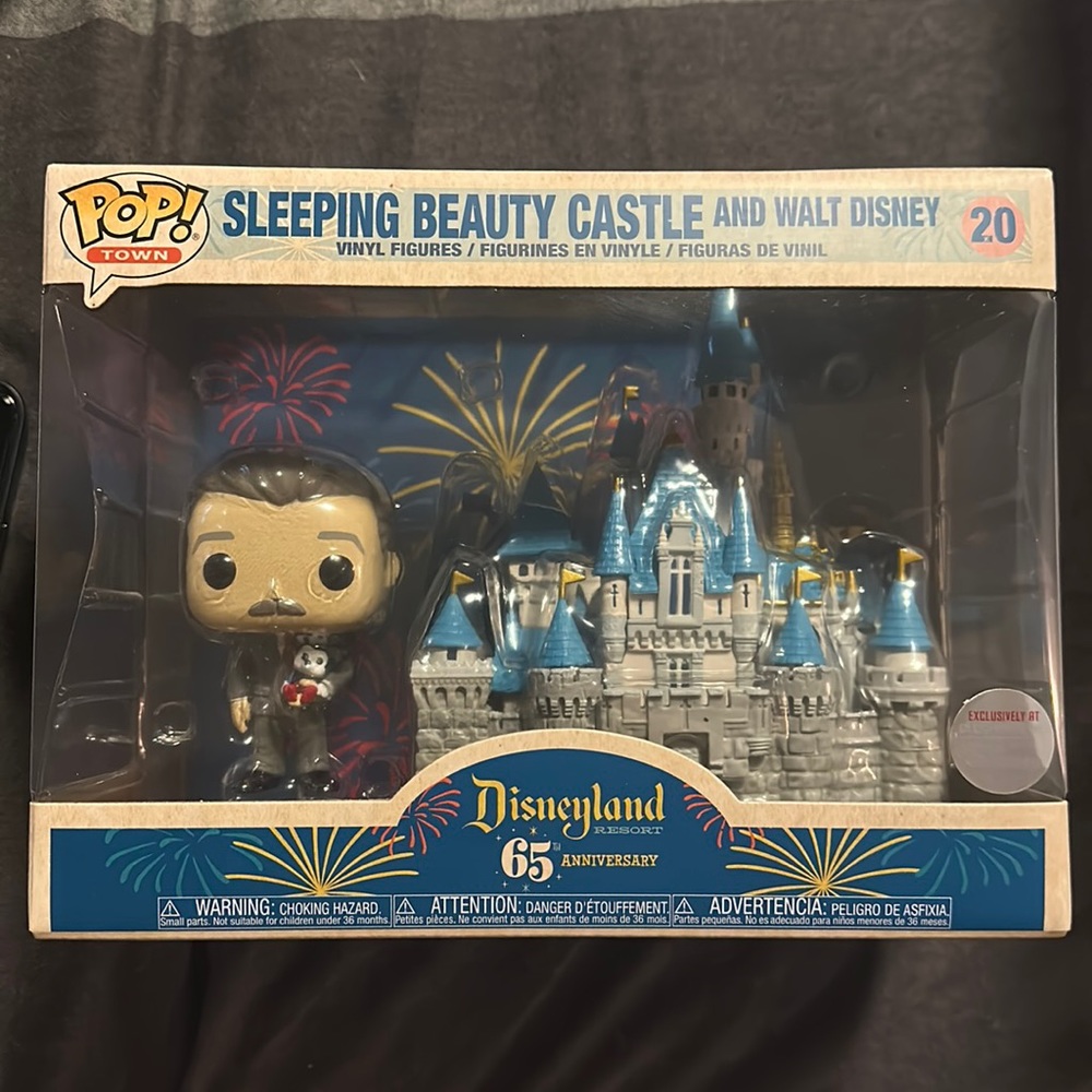Funko Pop Sleeping Beauty Castle and Walt Disney